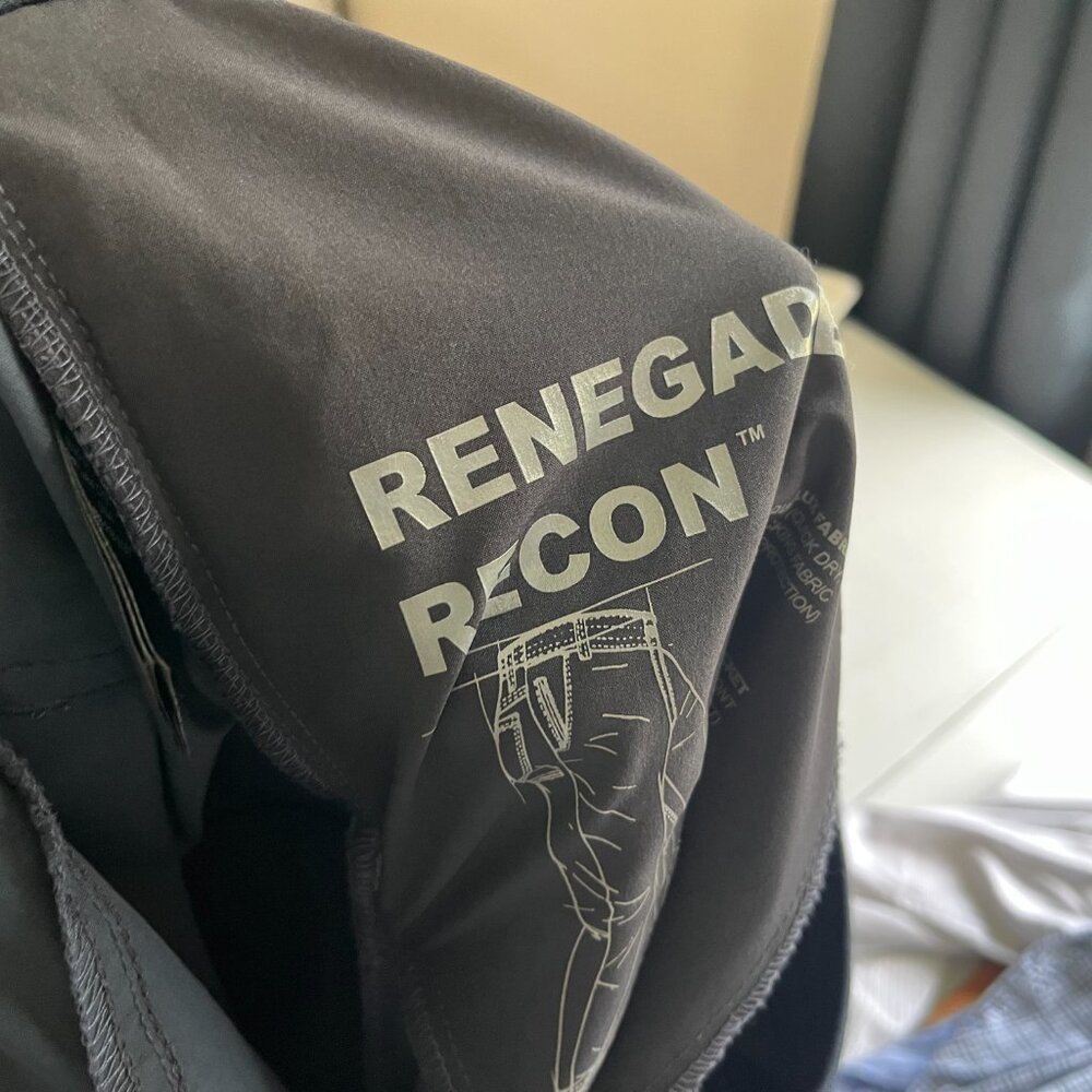 KUHL Men’s Dark Blue Renegade Recon Pants 🏕️ Flat Front 38x32 EUC Mint 🌄 - Picture 8 of 9